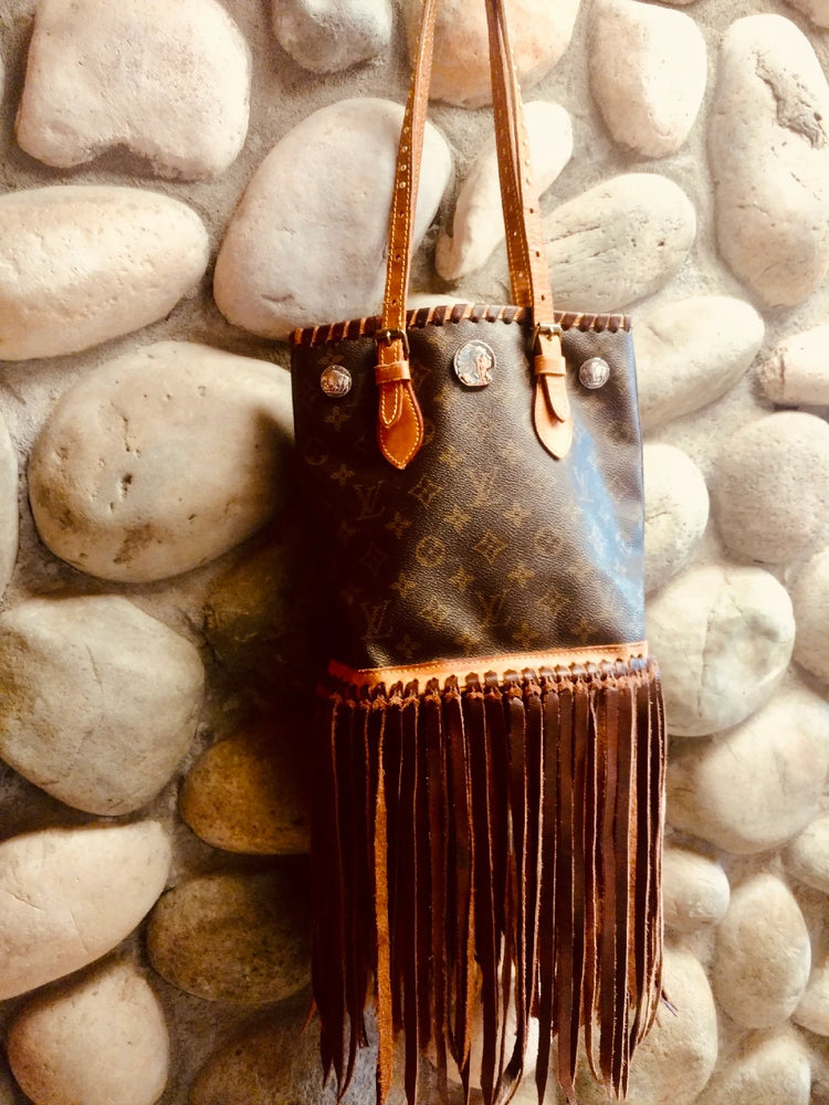 Buckled Buffalo Fringe Purse – Sierra Design Studio