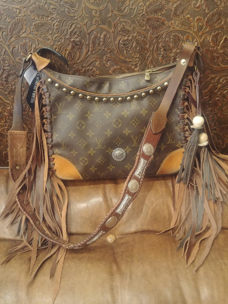 Indian Head Fringe Purse – Sierra Design Studio