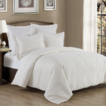 Matelassé Duvet Set